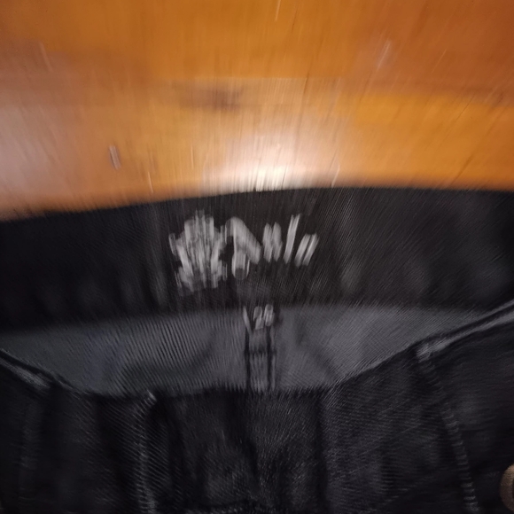 Anlo - Picture 2 of 4